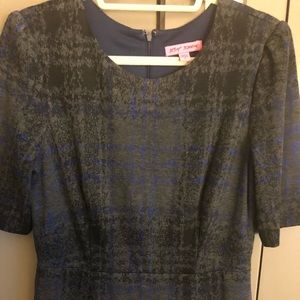 Betsy Johnson Asymmetrical sheath dress - flannel